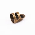 thumbnail image 4 of Cateissary Nuevo 2020 nuevo anillo de dedal Vintage costura acolchado cubierta de cobre Protector de punta de dedo accesorios de herramienta de Artesanía S, 4 of 6