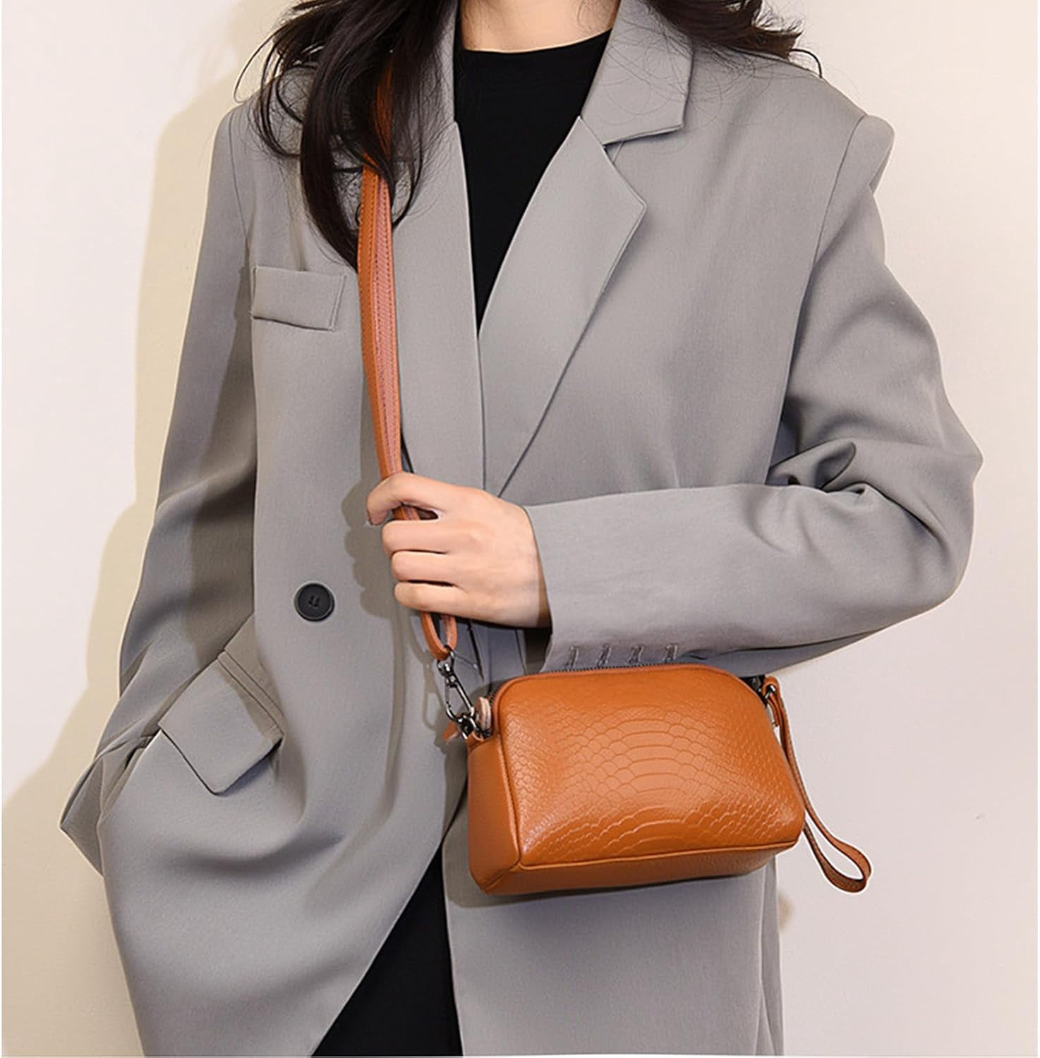 Small Crossbody Bags for Women Genuine Leather Wristlet Clutch Purses Crocodile Pattern Crossbody Purse