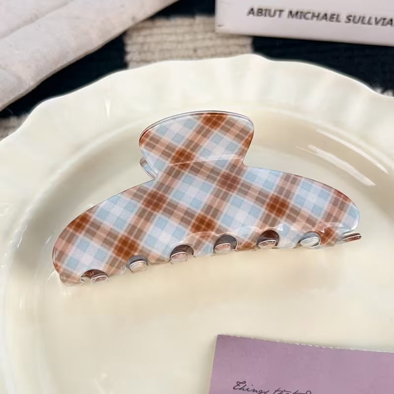 Retro Brown and Blue Plaid PVC Clip High Ponytail Shark Clip Hair Clip Women's Simple Hair Accessory