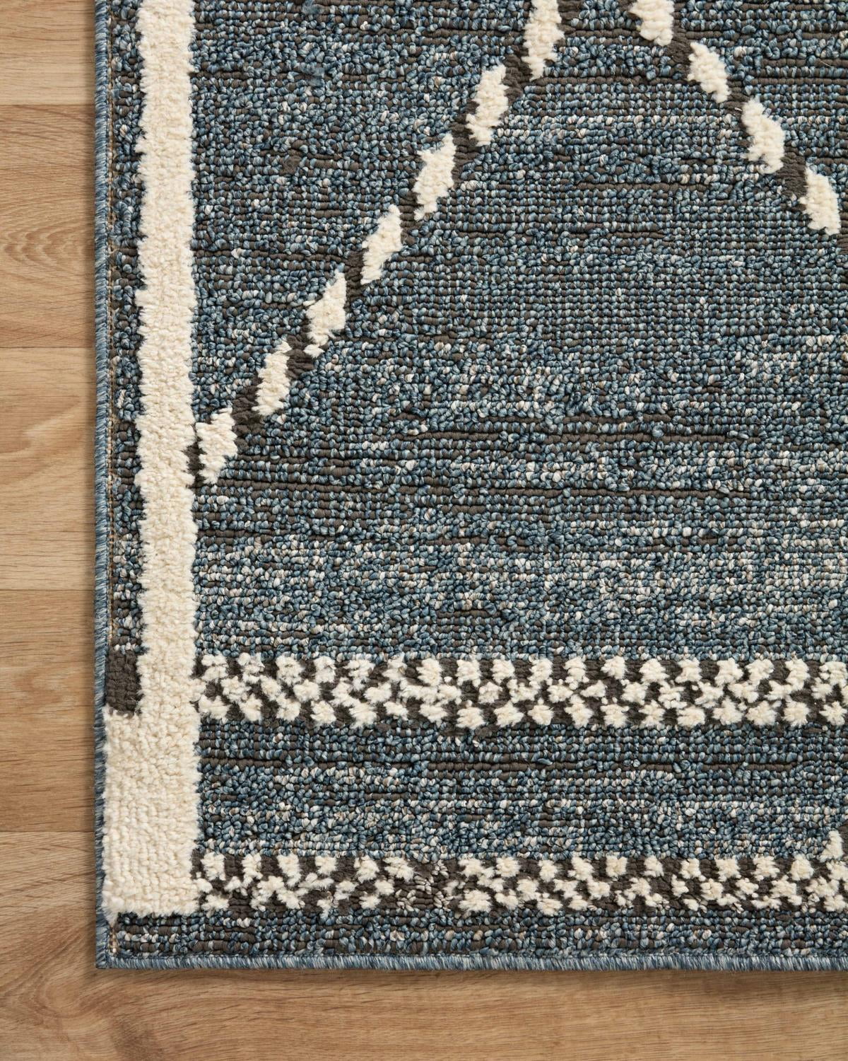 Loloi Fabian Denim / Charcoal 2'-7" x 10'-0" Area Rug