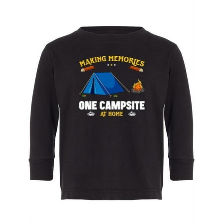 

Making Memories Long Sleeve Toddler -Image by Shutterstock 4 Toddler