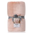 thumbnail image 1 of Jeté en Peluche Better Homes & Gardens Rose, 1 of 5