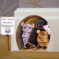 thumbnail image 1 of Ratón leyendo un libro, calcomanía decorativa para pared, aula, biblioteca, estantería, amante de los libros, adorable, 1 of 5
