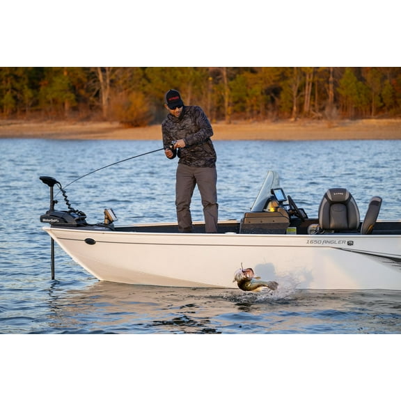Open Box Lowrance Eagle 7 Fish Finder/Chartplotter with SplitShot' HD Transducer