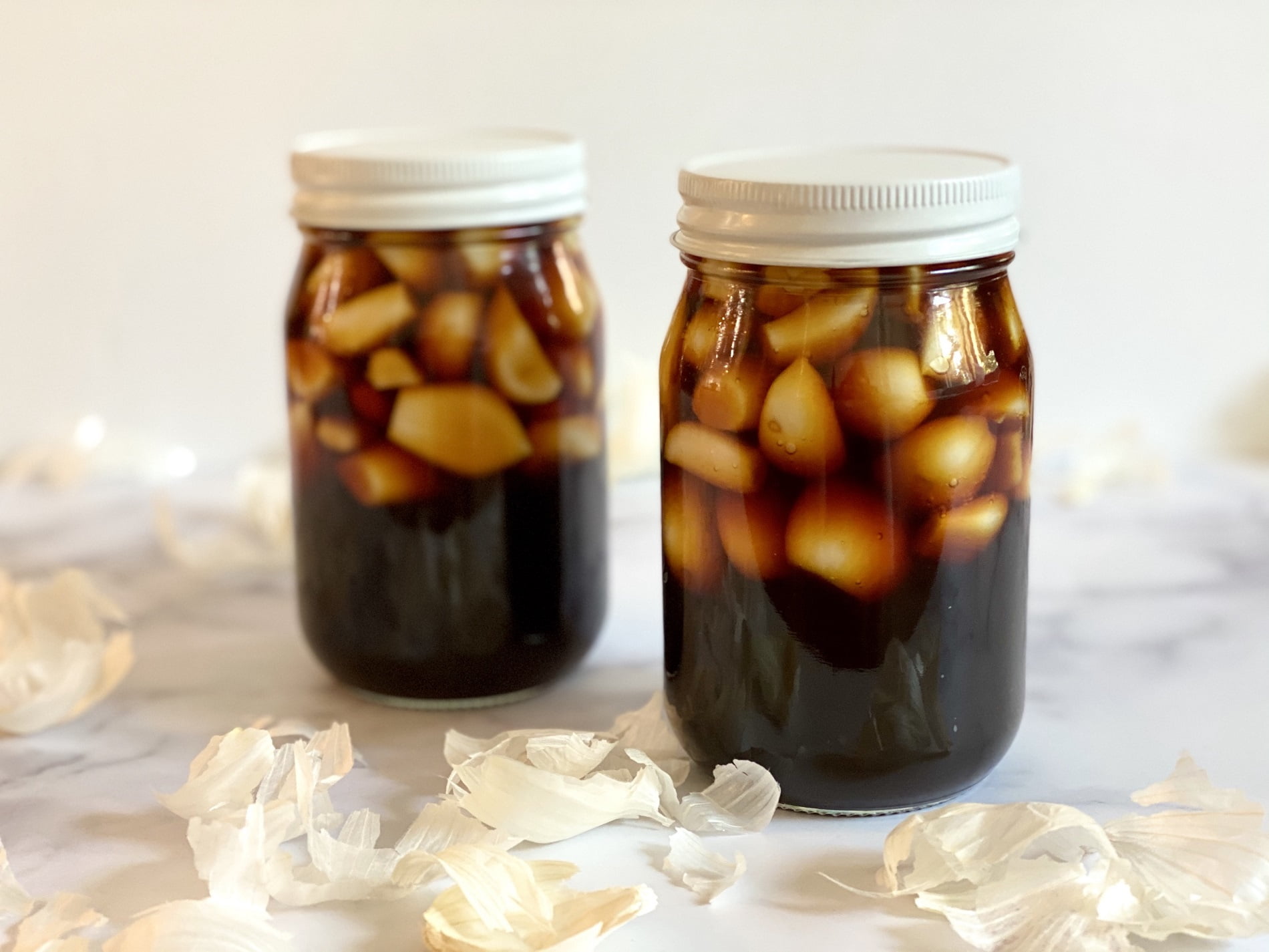 Pickled Peeled Garlic in Vinegar 2 Glass Jars Nt.Wt. 35.3oz