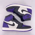thumbnail image 4 of Taille 10.5 - Air Jordan 1 Rétro OG High Court Violet, 4 of 6