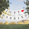 thumbnail image 2 of leyfeng Just Married Wedding Ban-ner Photo Booth Props Garland Romántico Elegante Compromiso Fiesta Decoraciones Papel de decoración, 2 of 8