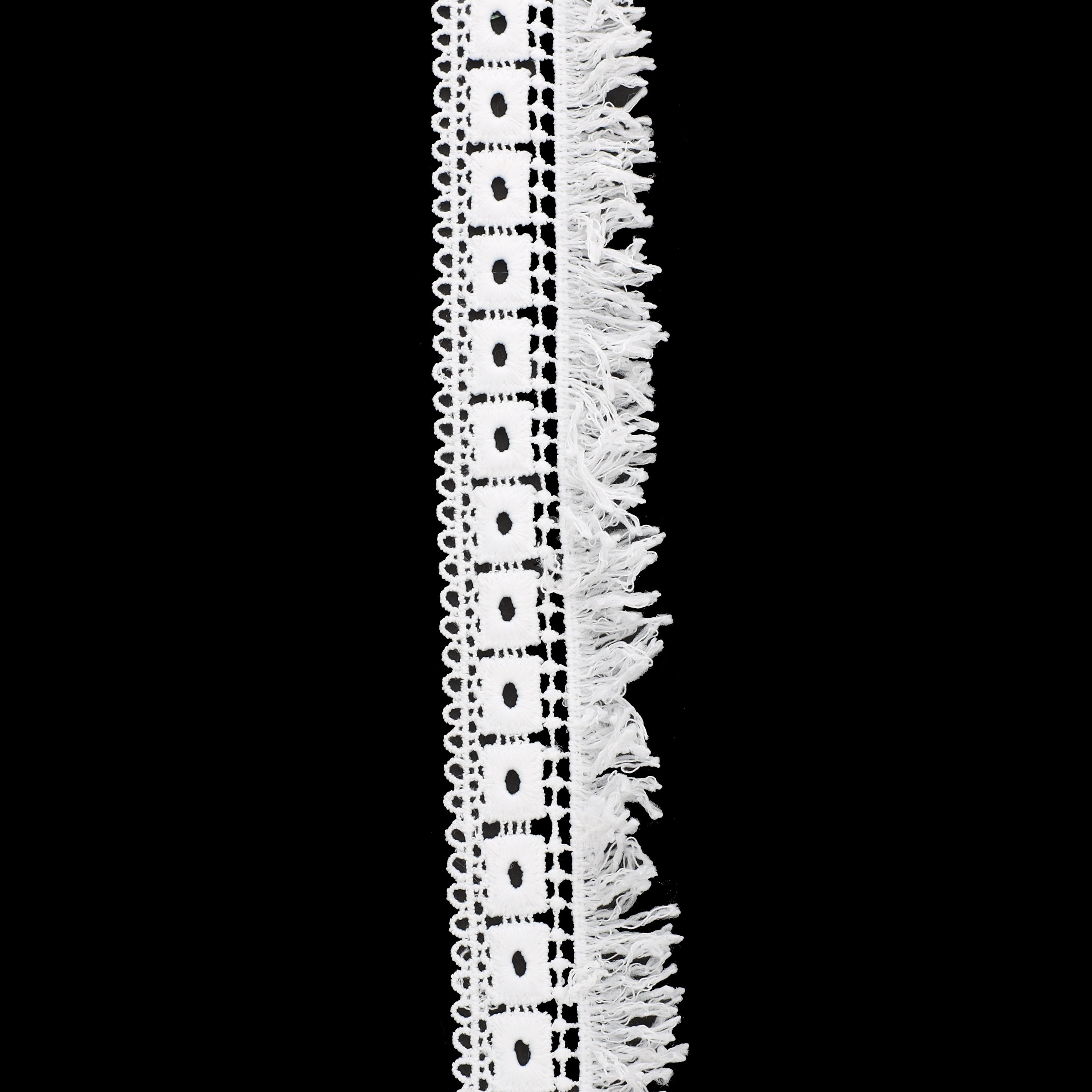 Simplicity Trim, White 1 3/4 inch Band with Fray Edge Trim Great for Apparel, Home Decorating, and Crafts, 2 Yards, 1 Each