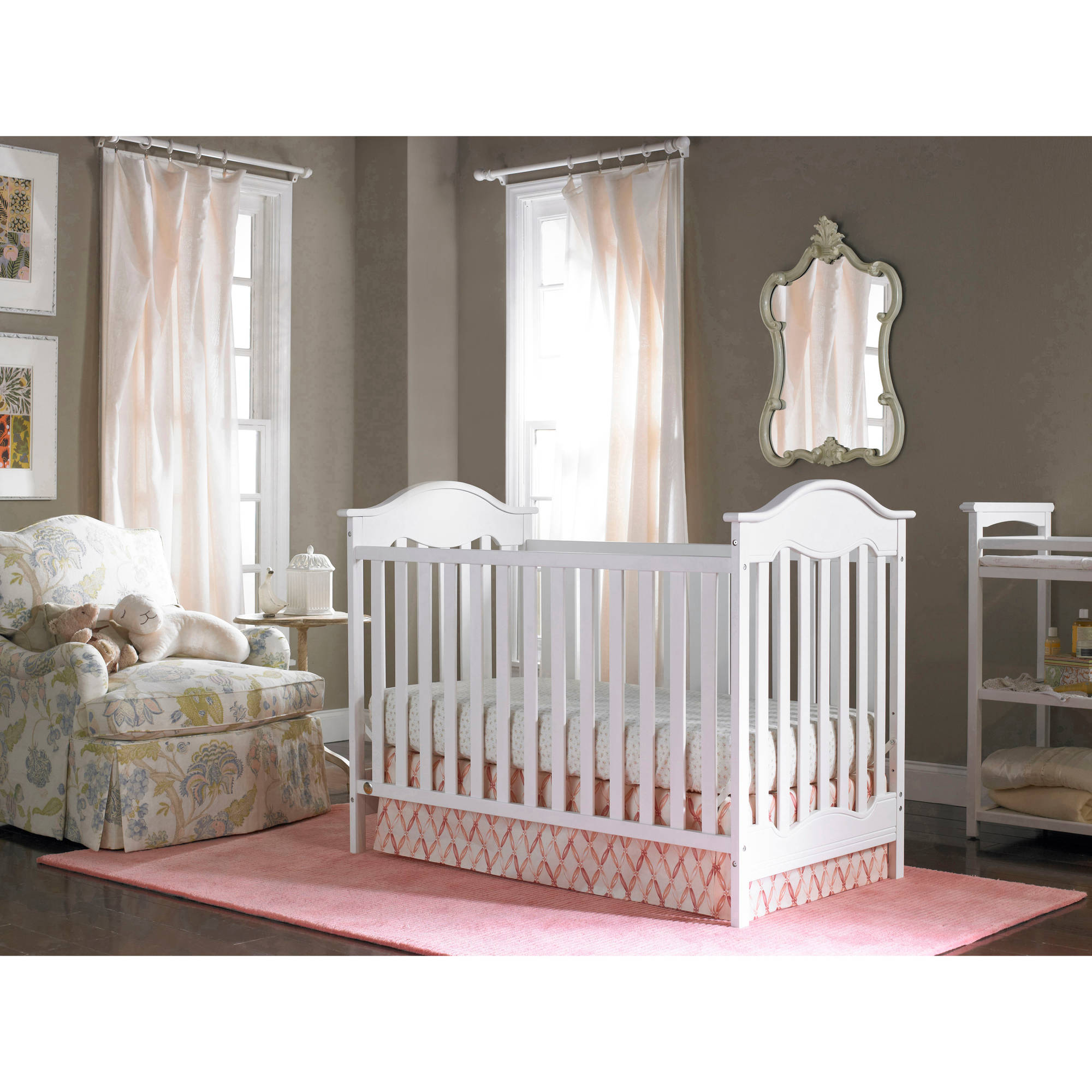 Fisher-Price Charlotte 3-in-1 Convertible Crib, Snow White - image 5 of 8