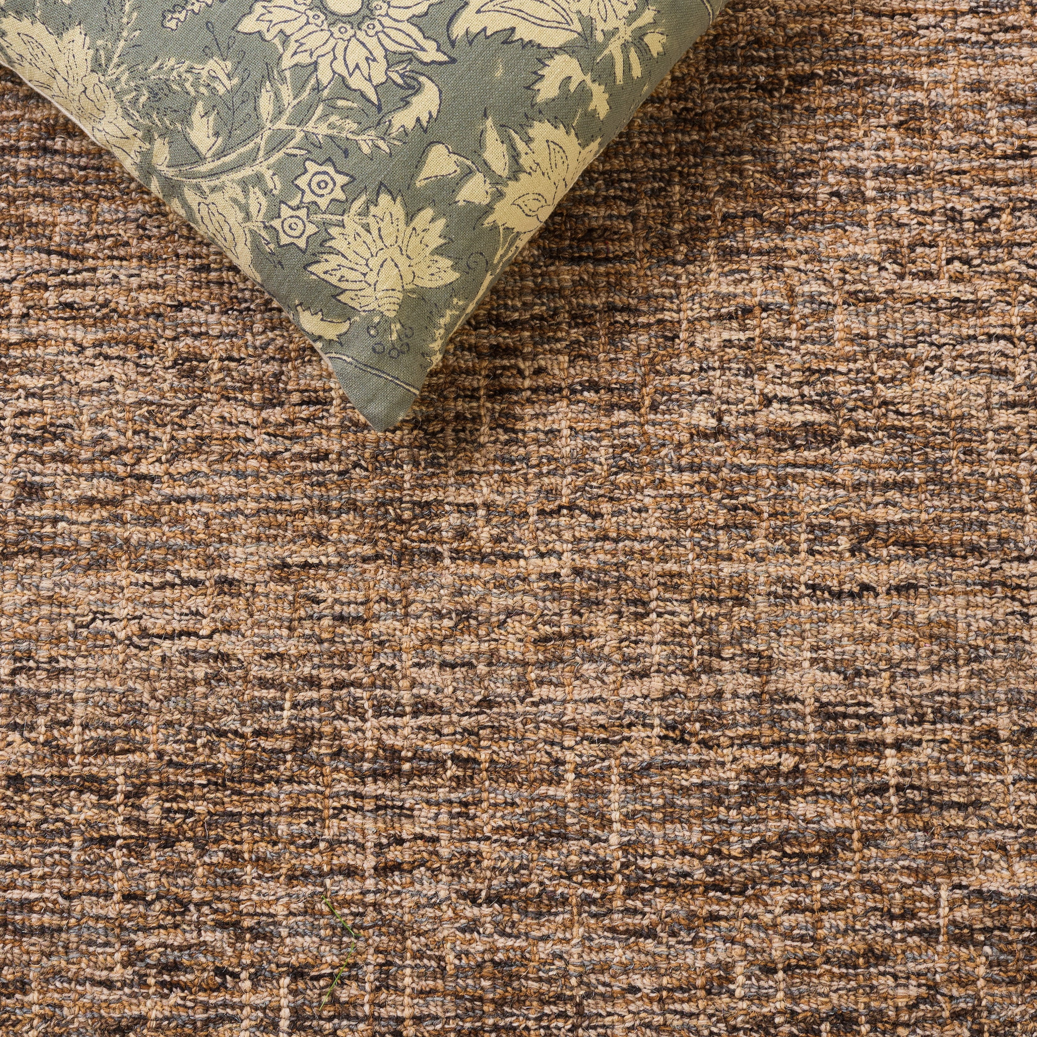 Safavieh Abstract Delia Distressed Wool Area Rug, Antique/Brown, 9' x 12'