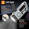 thumbnail image 4 of Seiwa IMP332 Radio FM/AM de emergencia 4 en 1 con mosquetón, linterna LED, cargador de smartphone y función SOS - Solar/USB/Manivela recargable, batería de 2000mAh, amplia FM compatible, 4 of 7