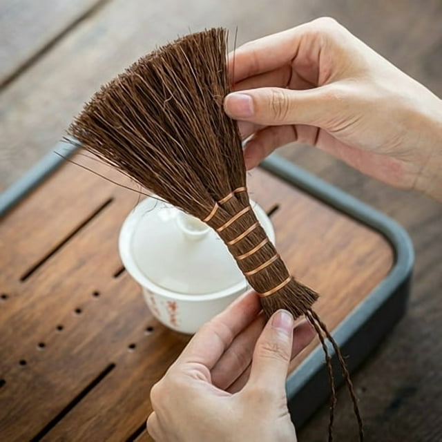 Tea Table Broom Brush Household Teacup Sweeper Manual Handheld Drink Desk Office Duster Palm Fiber Scrubber Cleaning Tool Strap Color Random