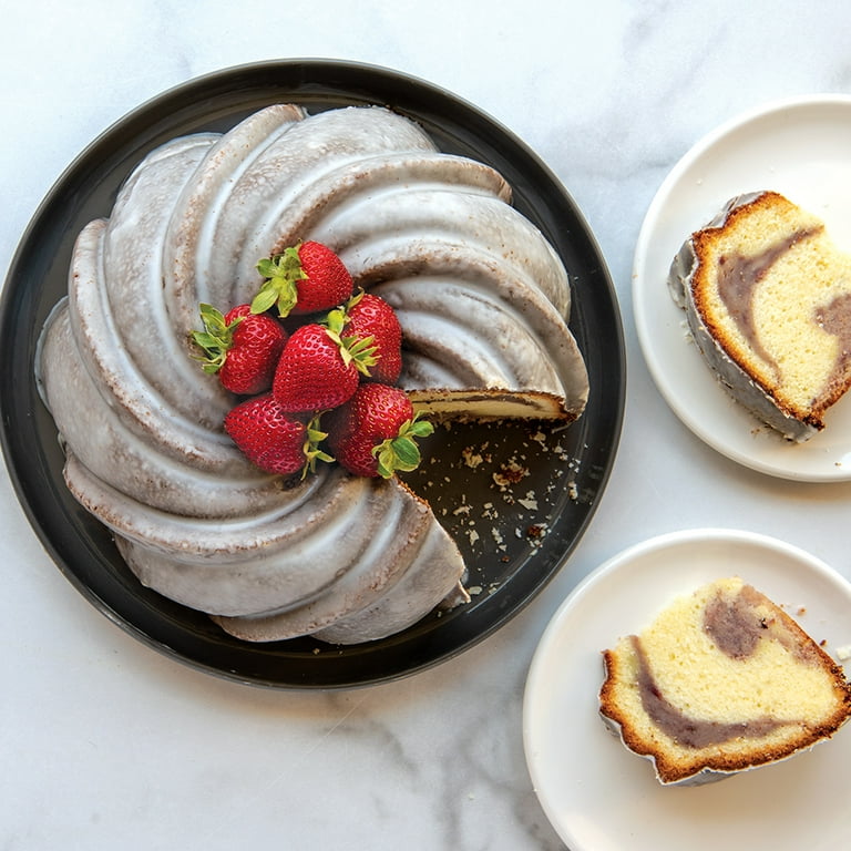 Nordic Ware Swirl Bundt Pan