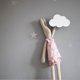 thumbnail image 4 of Perchero de pared de madera con forma de nube de dibujos animados de estilo nórdico para habitación infantil, ideal para decorar el hogar, la entrada y el dormitorio., 4 of 5