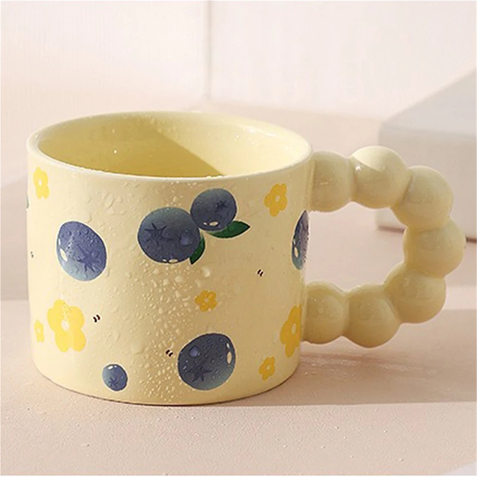 Espresso cup Ceramic Coffee Cup Water Mug Cute Fruit Pattern Milk Tea Cup With Anti-slip Handle Coffee Cup