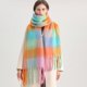 thumbnail image 4 of Bufanda de mujer de moda europea y americana, chal cálido grueso de hilo circular de cachemira de invierno con borlas y costuras a cuadros de arcoíris, 4 of 6