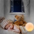 thumbnail image 4 of fastboy Lampe Lune à Impression 3D Changeant de Couleur 16 Couleurs Rechargeable par USB avec Télécommande, 4 of 4