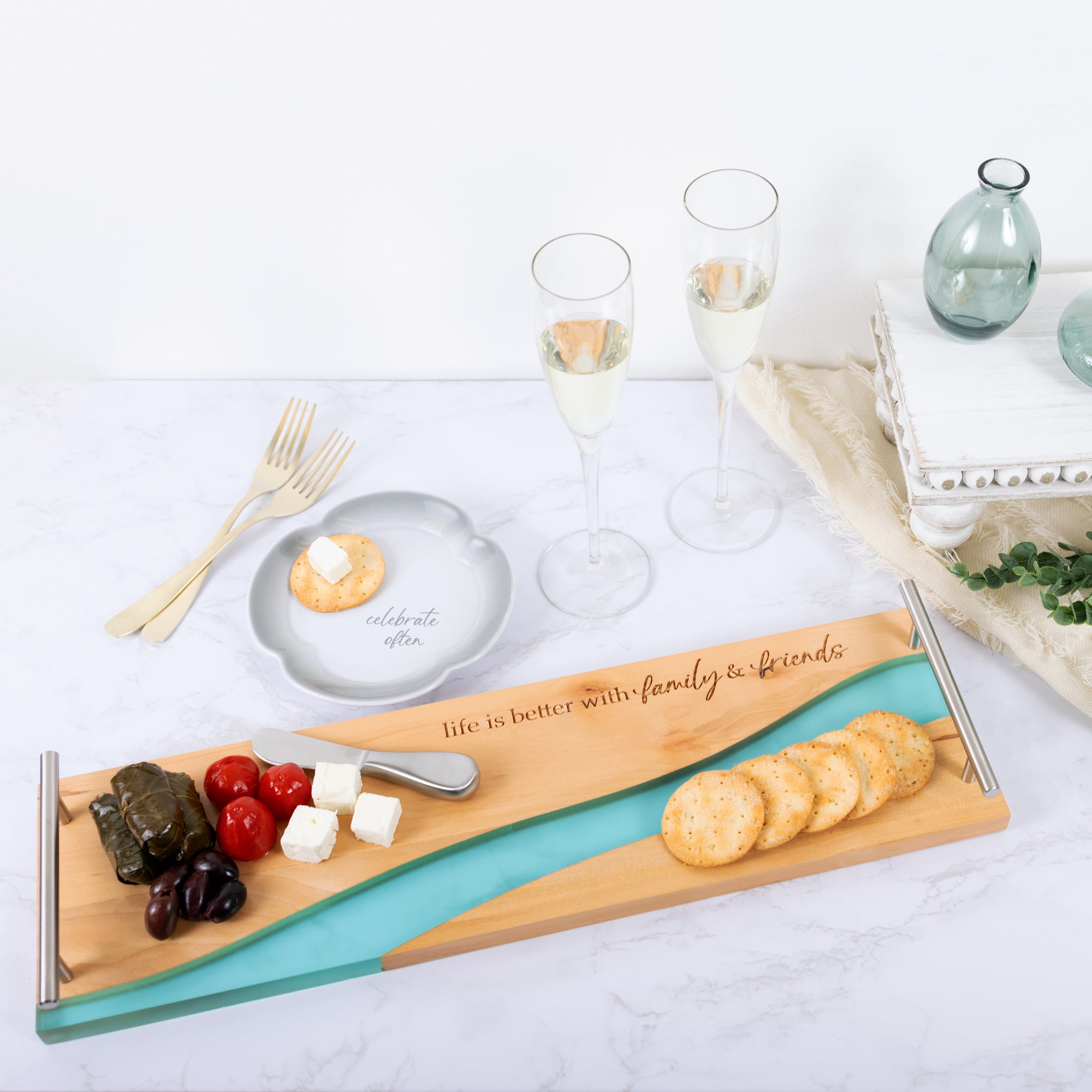 Pavilion Gift Company - Family & Friends - 21" Wood & Resin Cheese/Bread Board Set