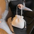 thumbnail image 3 of Mini Bolso Cubo Cruzado Cuerpo Pelaje Con Correa Ajustable Sólido, 3 of 7