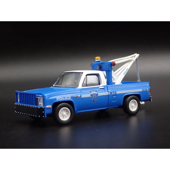 Open Box 1987 87 GMC SIERRA K2500 TOW TRUCK WRECKER NYPD 1/64 SCALE DIECAST MODEL CAR