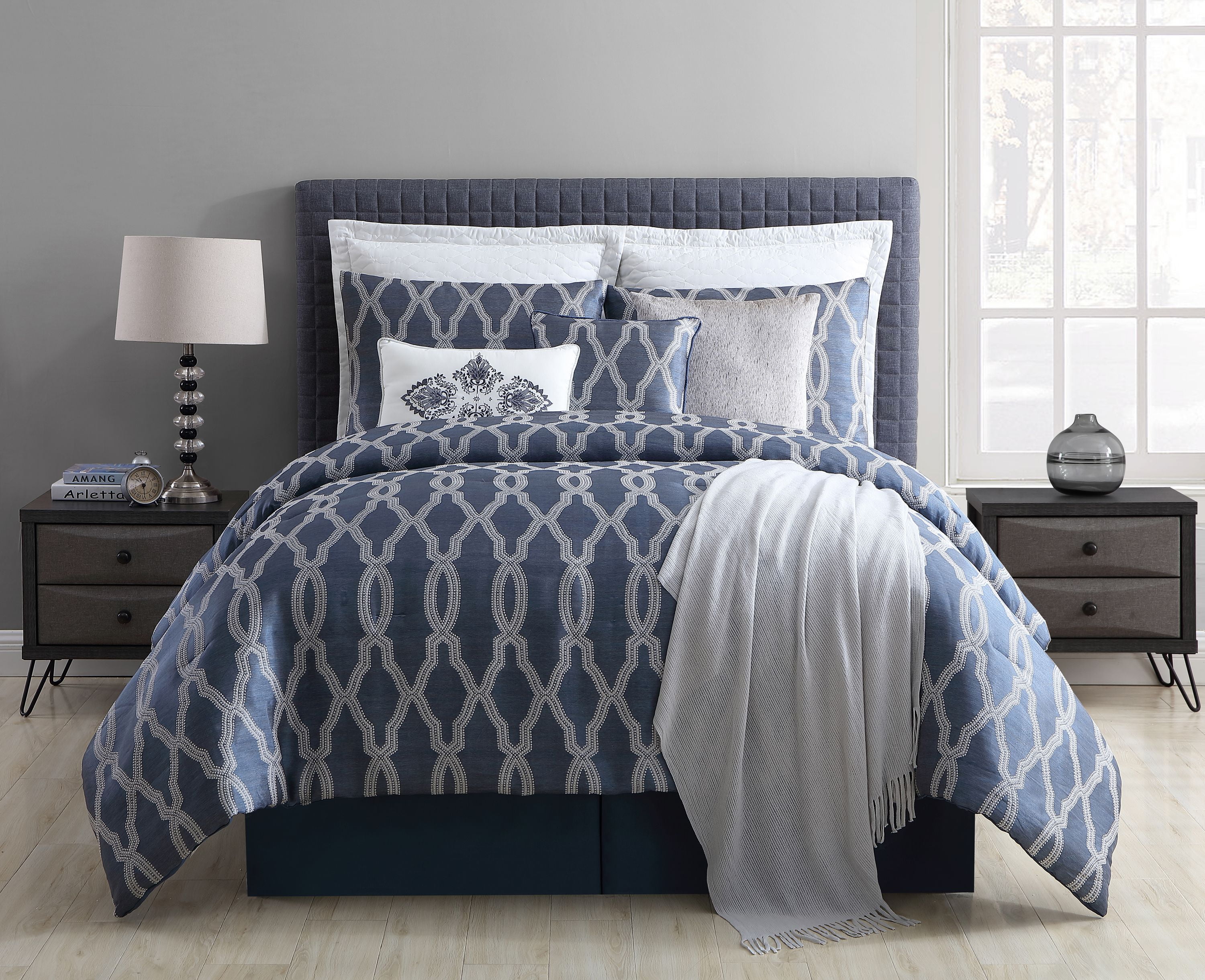 VCNY Home Brady Jacquard Trellis Comforter Set, King, Blue - Walmart.com