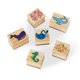 thumbnail image 2 of Juego de sellos de madera Jumbo Deluxe de Melissa & Doug, 2 of 16