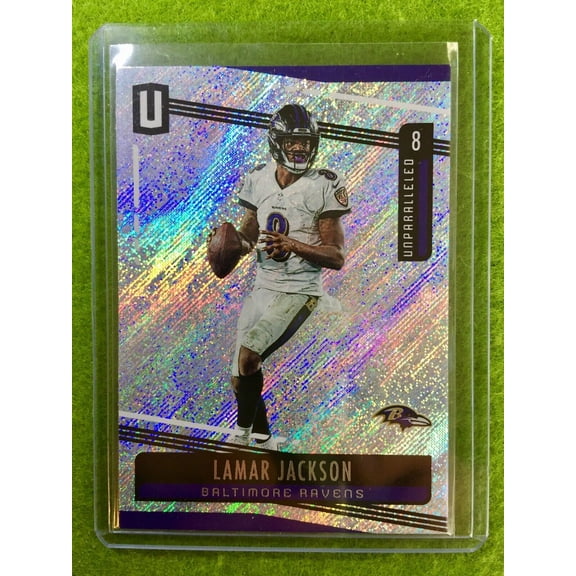 LAMAR JACKSON PRIZM CARD JERSEY #8 BALTIMORE RAVENS REFRACTOR 2019 Unparalleled