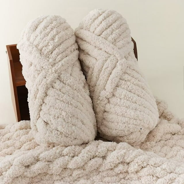 Rollo de Hilo de Poliéster Grueso y Colorido para Tejer a Crochet | Hilos Suaves y Duraderos con Tacto de Algodón | Beige, Verde, Rosa y Azul | Ideal para Pantuflas, Bufandas, Mantas, Sombreros, Abri