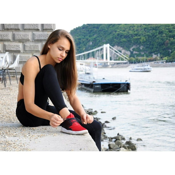 Shoelaces that shop stretch
