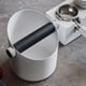 thumbnail image 1 of Coffee clean Desmontable Knock and coffee Grounds Contenedor Tamper Bins Base antideslizante de aleación de aluminio Blanco Baoblaze caso de golpe de café, 1 of 8