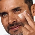 thumbnail image 5 of Set de afeitado Clinique para hombre, exfoliante facial, 30 ml, crema de afeitar, 30 ml, 5 of 5