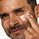 thumbnail image 5 of Set de afeitado Clinique para hombre, exfoliante facial, 30 ml, crema de afeitar, 30 ml, 5 of 5