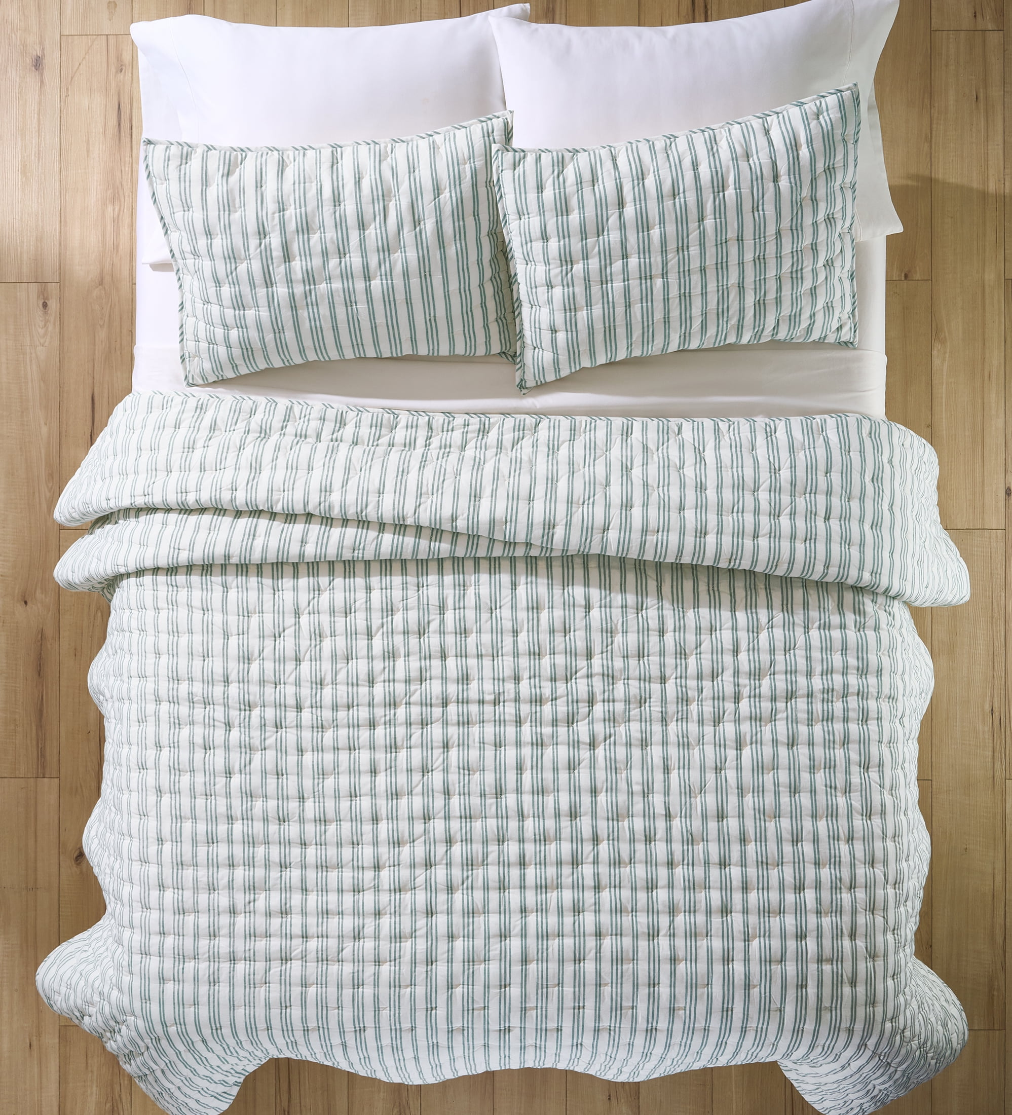 Better Homes & Gardens Teal Yarn Dyed Stripe Chambray Quilt, Full/Queen