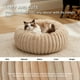 thumbnail image 4 of Cama para Gatos Bedsure Donut para Gatos de Interior y Perros Pequeños, 4 of 8