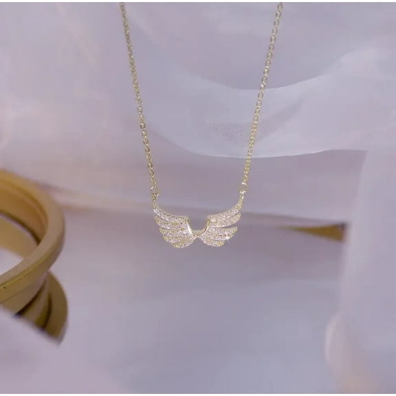 Gold Exquisite Angel Wings Necklace Charm Clavicle Zircon for Women