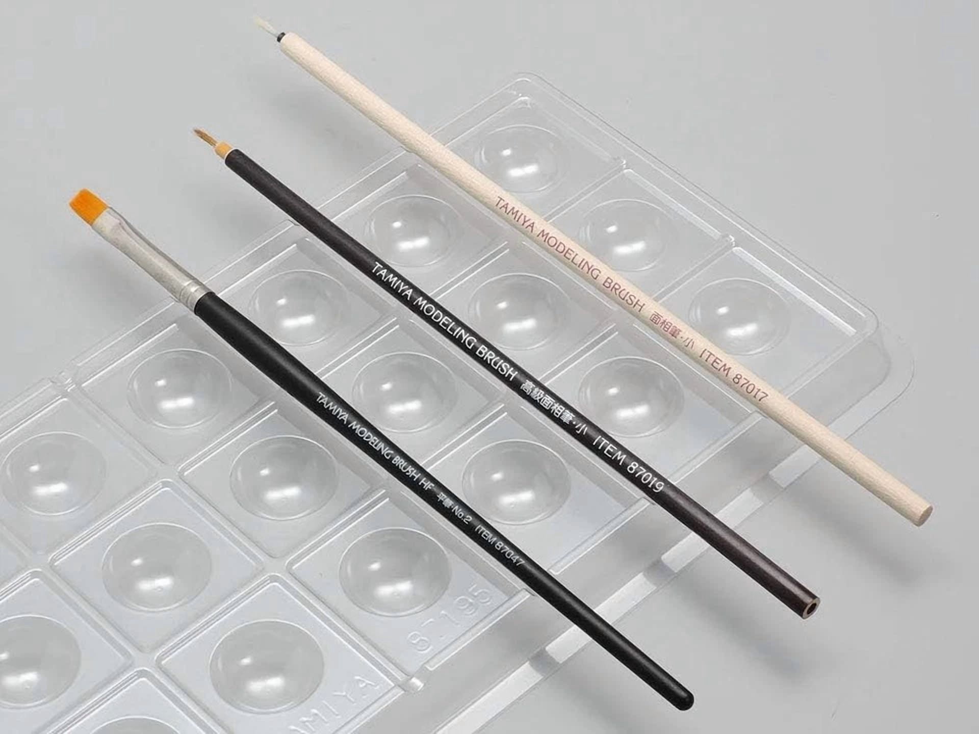 KNACK - Tamiya 87195 18 Colour Mixing Palette (5) Plastic, Model Making, Accessories
