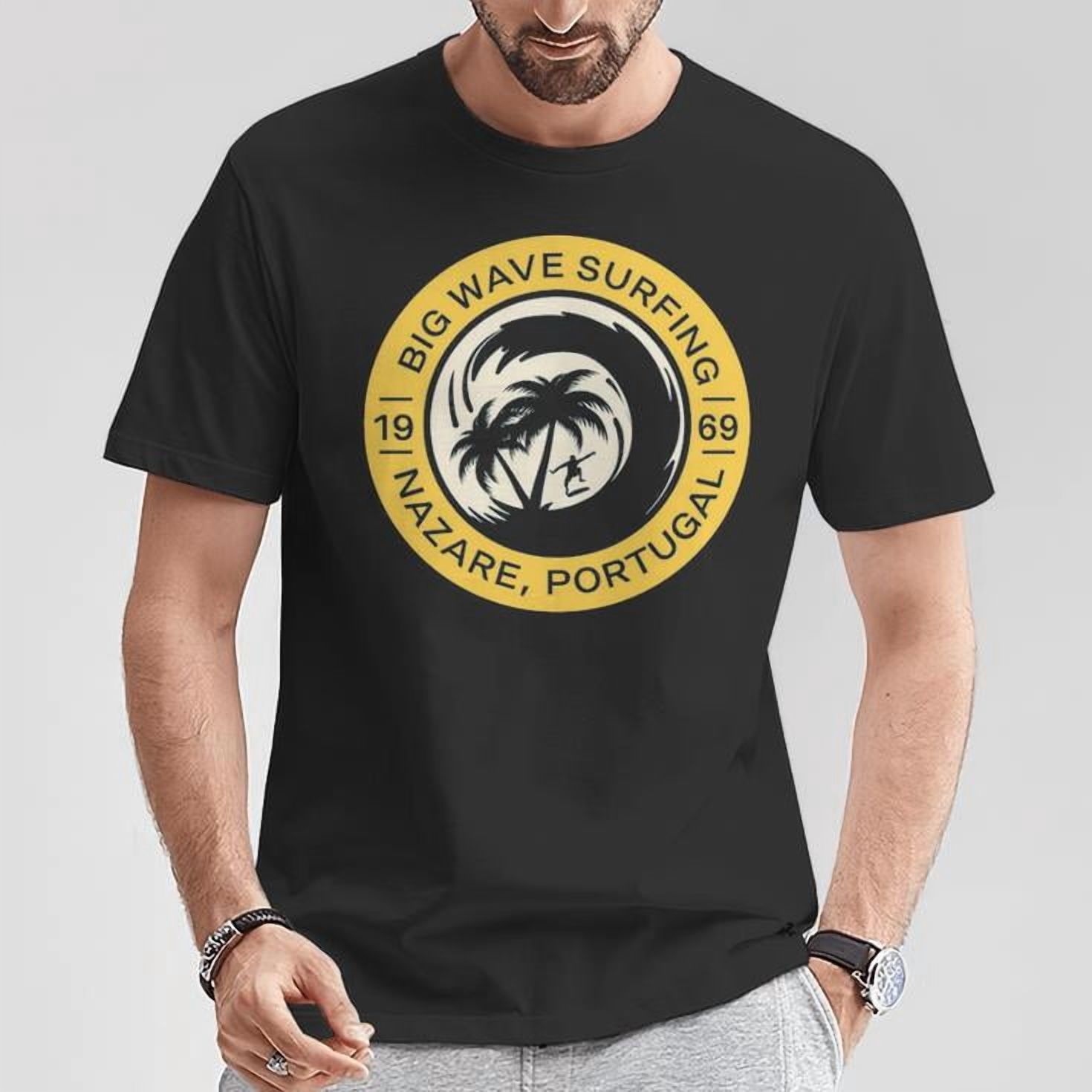 Nazare Surfing Big Wave Graphic Tee Unisex Adult Cotton Portugal Surfer T-Shirt for Beach Lovers or Casual Wear, Size 4XL, Color Black