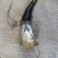 thumbnail image 2 of Collar V con cadena Alonso Luis Atala Estrella, 2 of 2