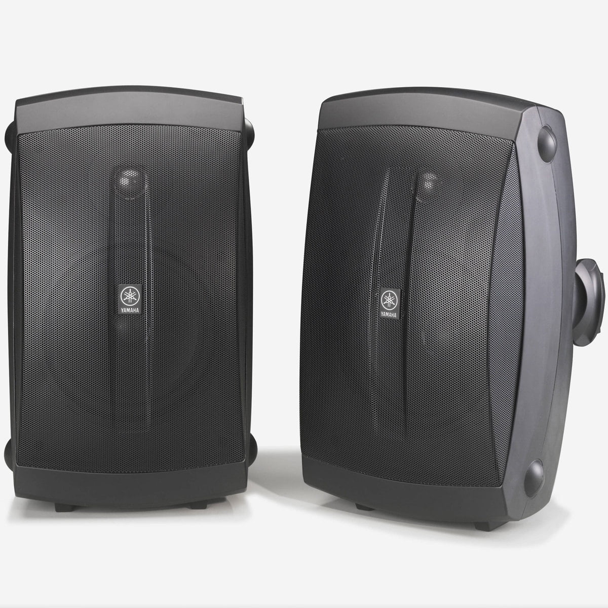 Yamaha NS-AW350 6.5" 130 Watts Bookshelf, Indoor/Outdoor Speakers with 1" PEI Dome Tweeter, Black, Pair