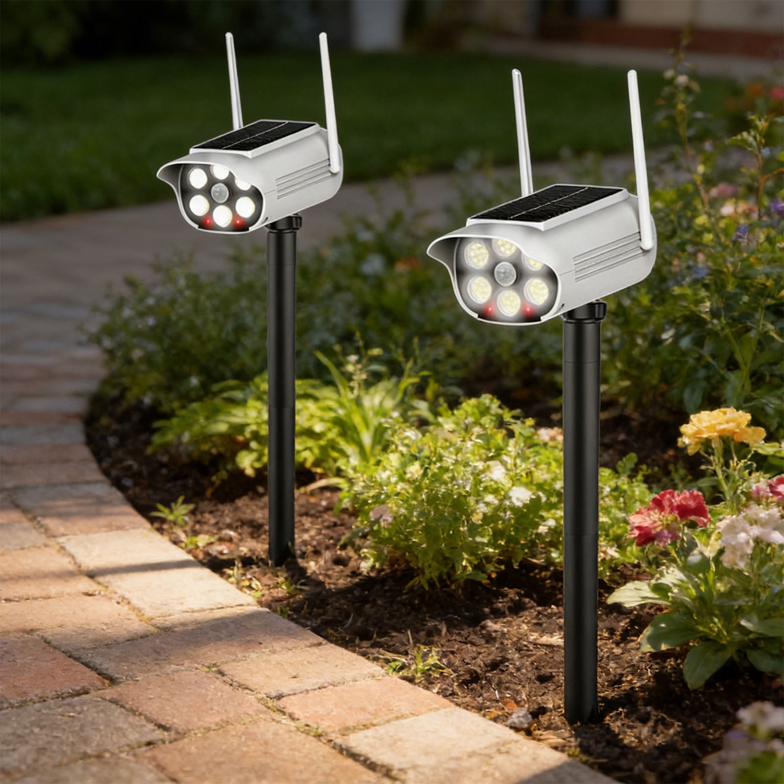 Intelligent Solar Operated Imitation Security Camera Light with Automatic Day Night Switching for Parking Alley