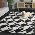 thumbnail image 3 of SAFAVIEH Studio Leather Kelleigh Geometric Area Rug, Ivory/Black, 4' x 6', 3 of 11