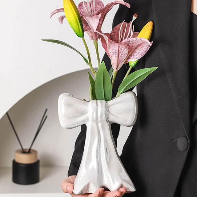 Desktop Ornament for Home Bow Vase Ceramic Vase with Ribbon Design Unique Tabletop Bust Ornament for Living Room Bedroom Desk Decoration Ceramic Figurine