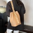 thumbnail image 2 of Bolso Bandolera para Mujer Con Bolsillo Interior Hobo Piel Vegana, 2 of 9