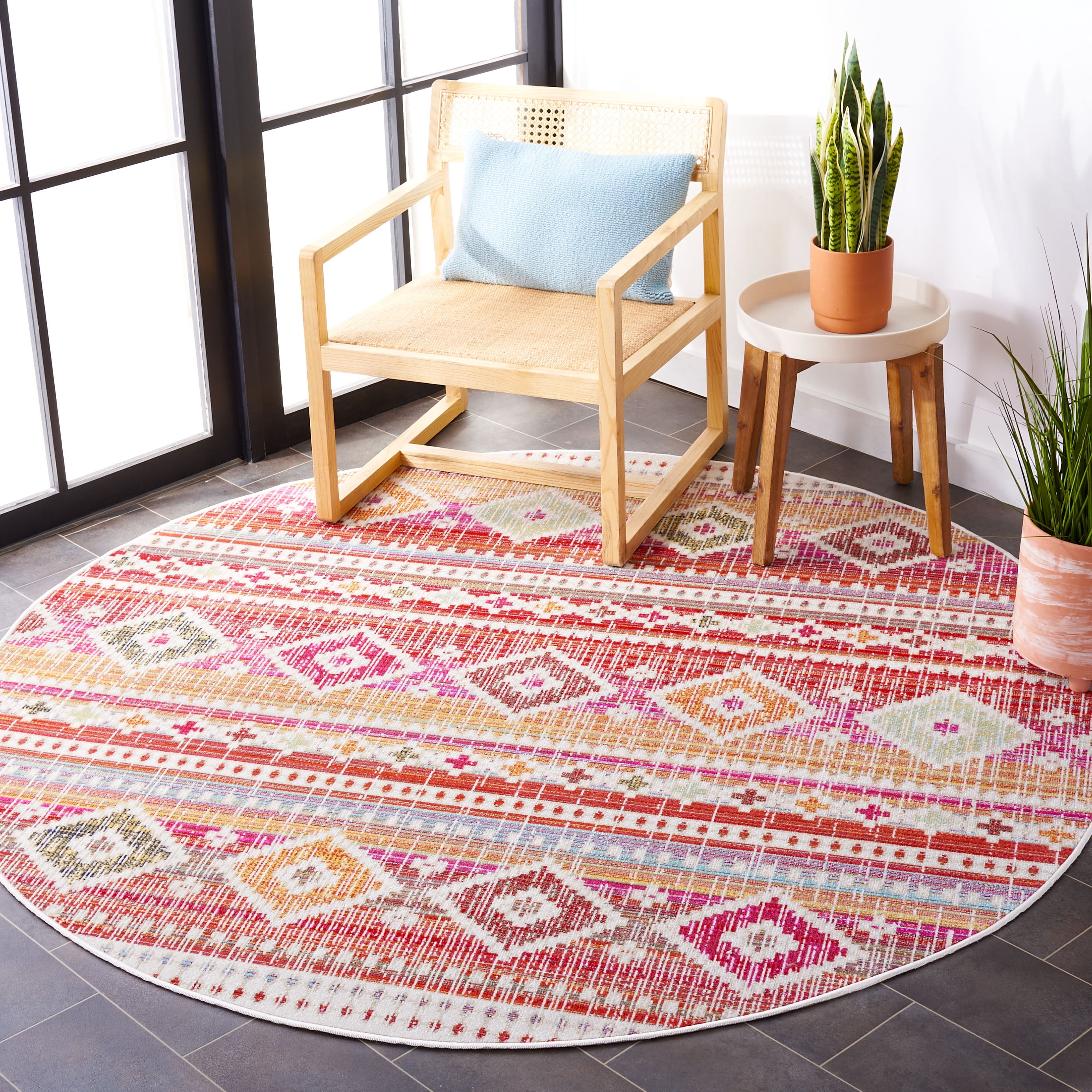 SAFAVIEH Montage Watson Geometric Indoor/Outdoor Area Rug, Red/Fuchsia, 6'7" x 6'7" Round