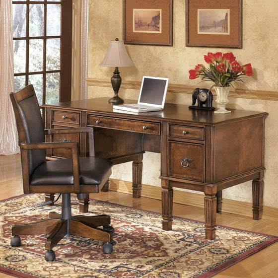 Signature Design By Ashley Hamlyn 60 In Desk