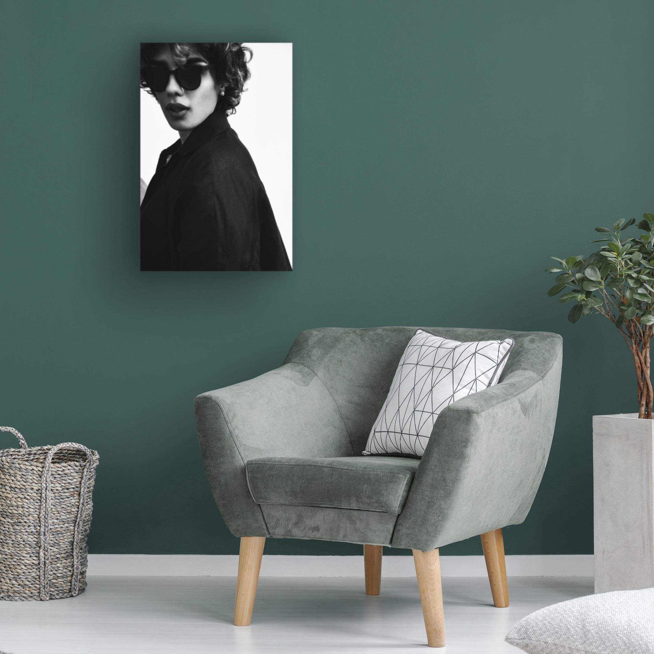Trademark Fine Art Nasirghorashi Roxanne Canvas Wall Art