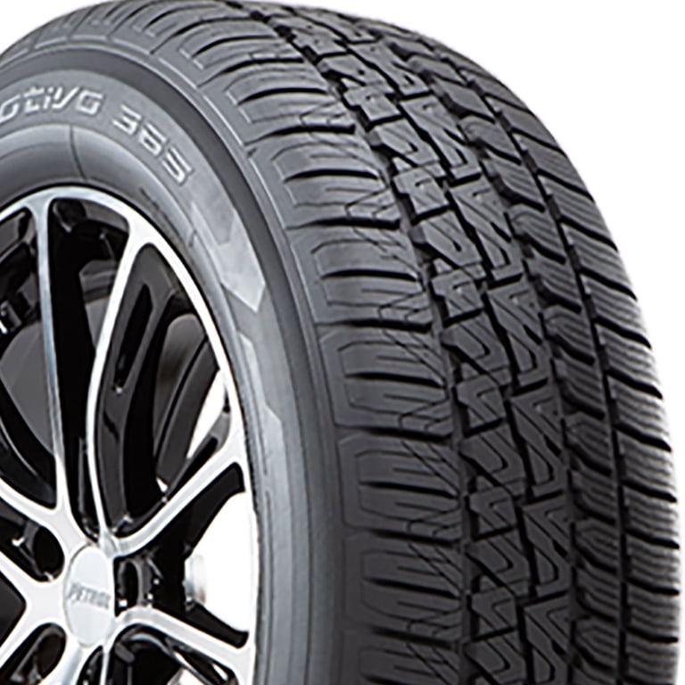 Nitto Motivo 365 255/45R20XL 105W Light Truck & SUV Tire - Walmart.com