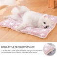 thumbnail image 4 of Cama ultra suave para mascotas, lavable, para perros grandes, medianos y pequeños, reversible, de forro polar., 4 of 5