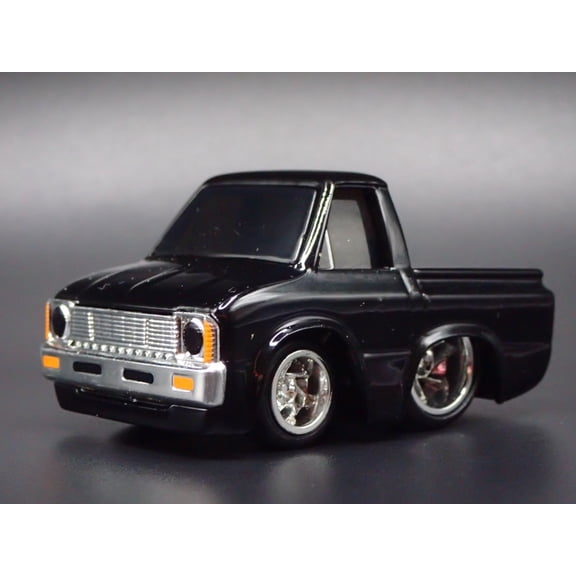 Open Box 1981 81 TOYOTA HI LUX PICKUP TRUCK CAR TUNED BLACK 1/64 SCALE DIECAST MODEL CAR
