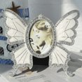 thumbnail image 2 of Marco de fotos de metal vintage con diseño de mariposa elipse decorado con diamantes de imitación, decoración del hogar, marco de fotos de escritorio, marco de mesa, blanco, 3 "-5", 2 of 5